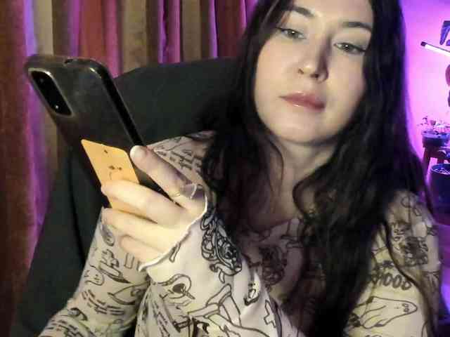 TemptingFable webcam