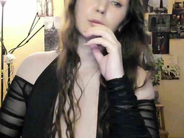 TemptingFable webcam