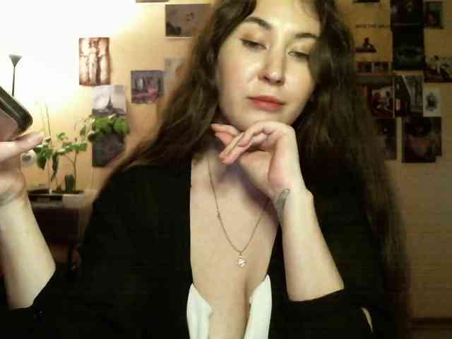 TemptingFable webcam