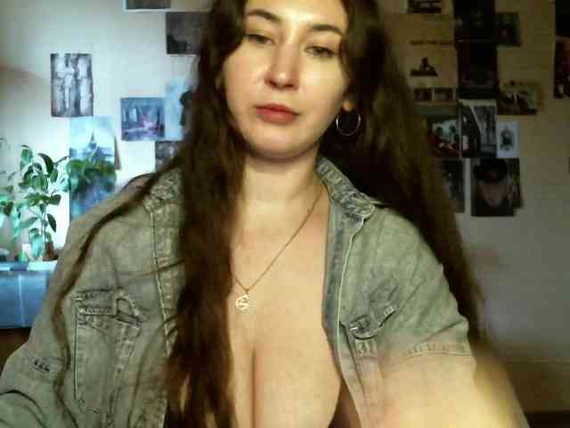 TemptingFable webcam