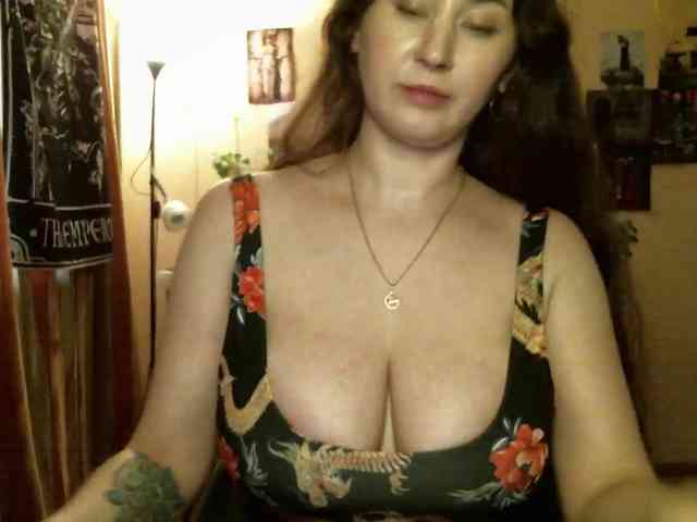TemptingFable webcam