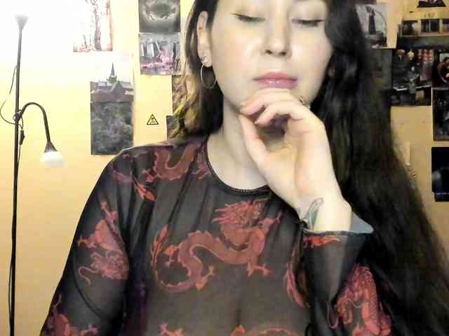 TemptingFable webcam