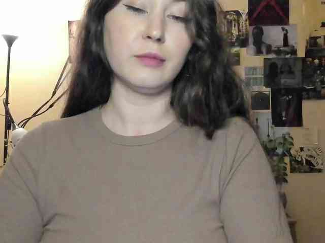 TemptingFable webcam