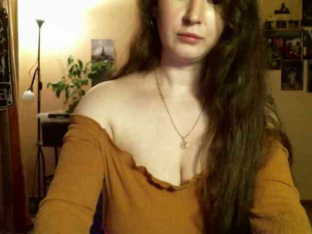 TemptingFable webcam