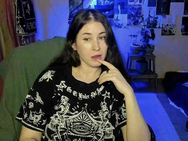 TemptingFable webcam