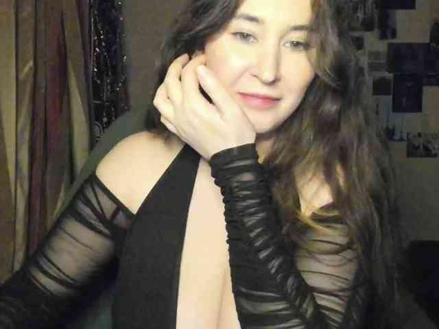 TemptingFable webcam