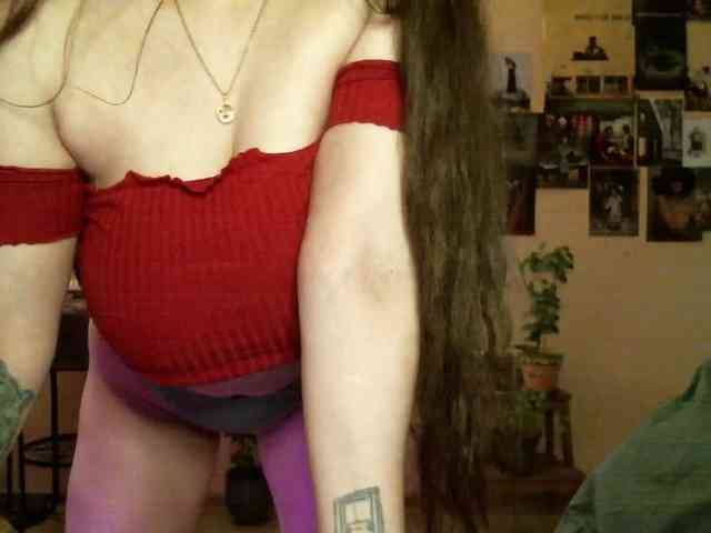 TemptingFable webcam