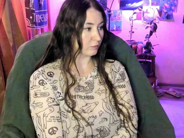 TemptingFable webcam