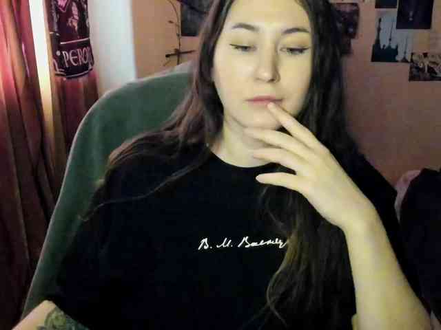 TemptingFable webcam