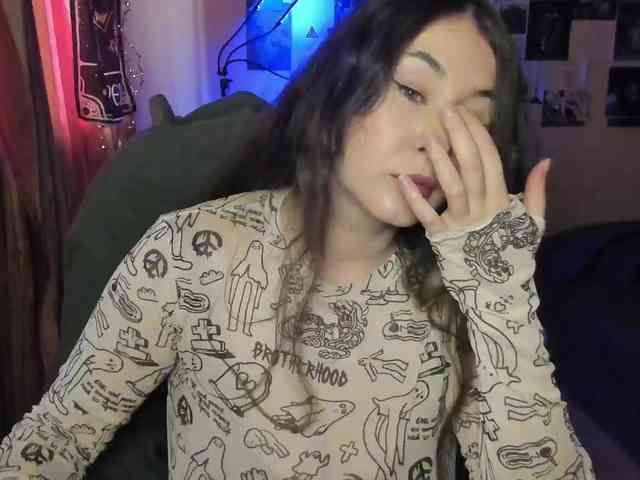 TemptingFable webcam