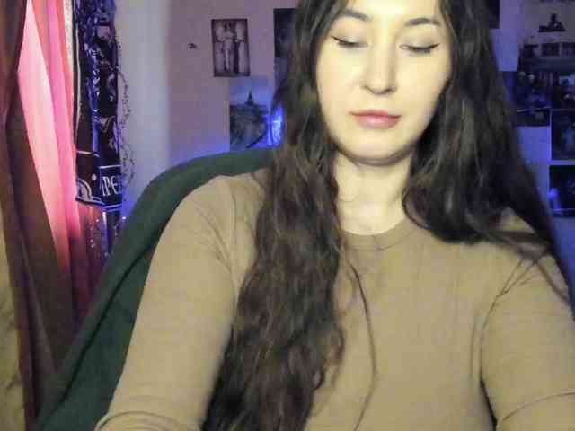 TemptingFable webcam