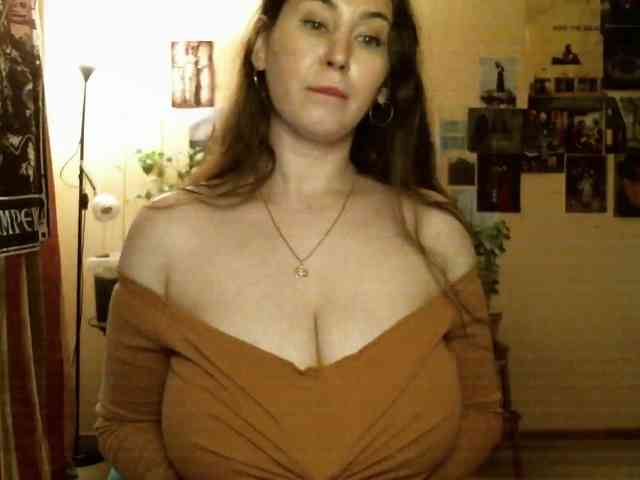 TemptingFable webcam