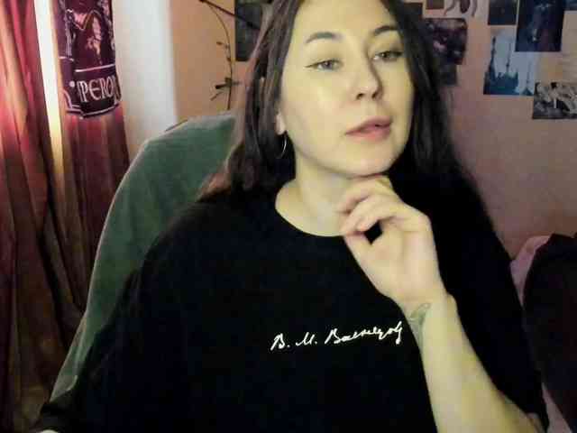 TemptingFable webcam