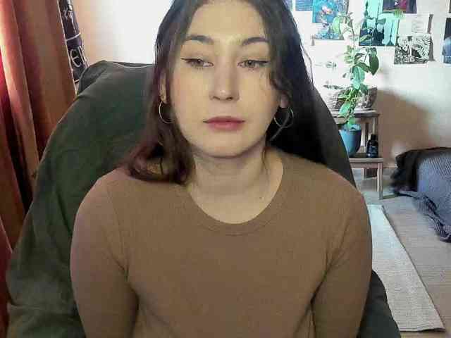 TemptingFable webcam