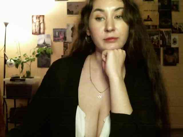 TemptingFable webcam