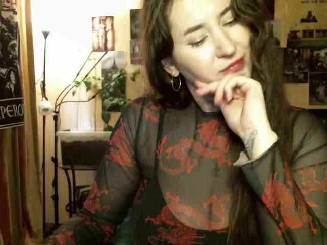 TemptingFable webcam