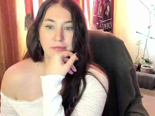 TemptingFable webcam