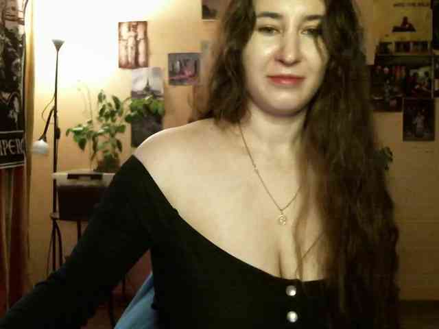 TemptingFable webcam