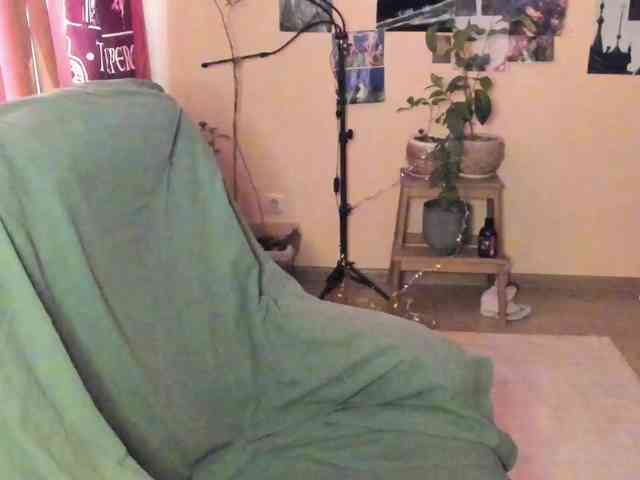 TemptingFable webcam