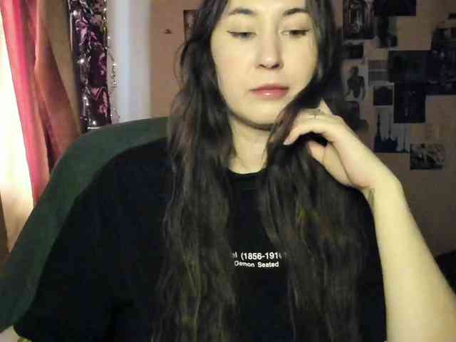 TemptingFable webcam