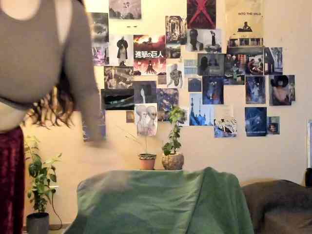 TemptingFable webcam