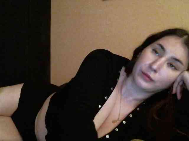 TemptingFable webcam