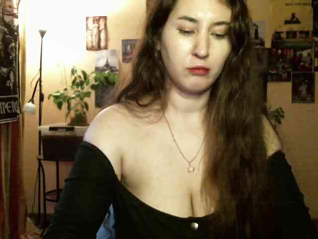 TemptingFable webcam