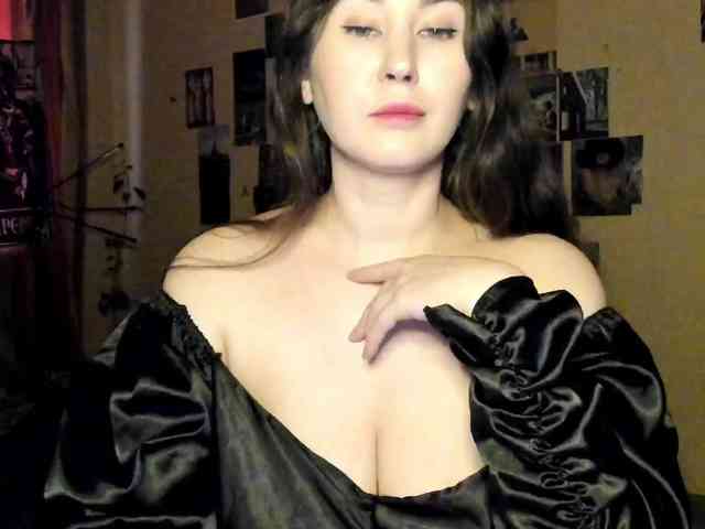 TemptingFable webcam