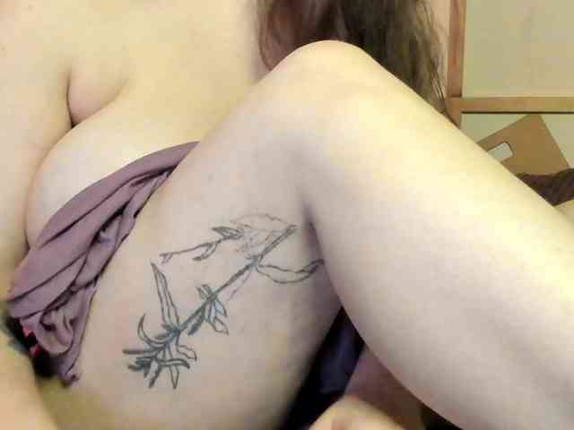 TemptingFable webcam