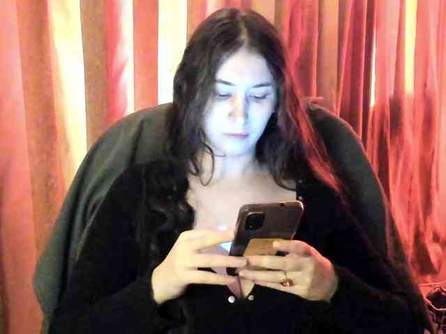 TemptingFable webcam