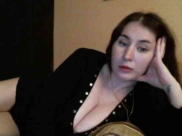 TemptingFable webcam