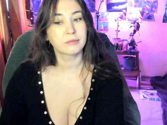 TemptingFable webcam