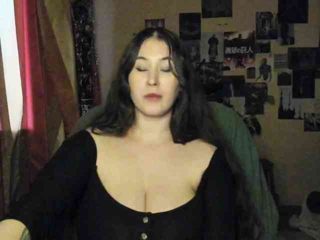 TemptingFable webcam