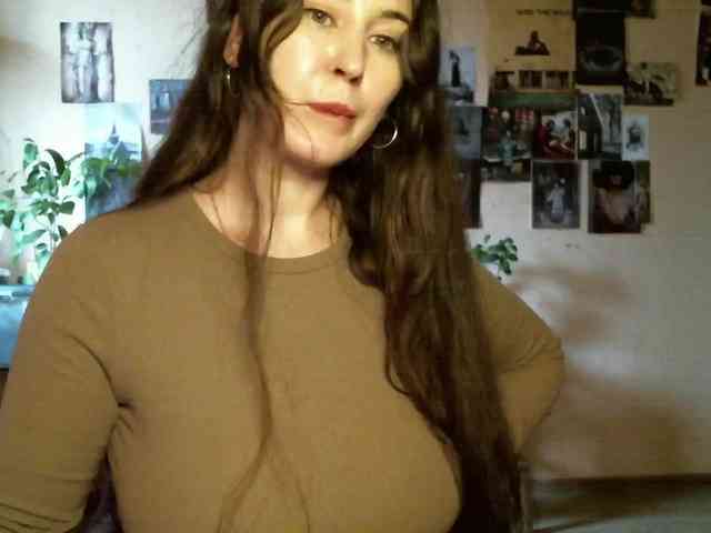 TemptingFable webcam