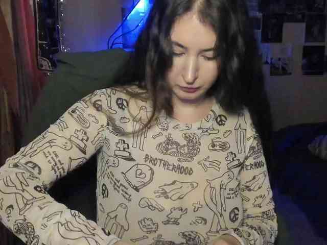 TemptingFable webcam