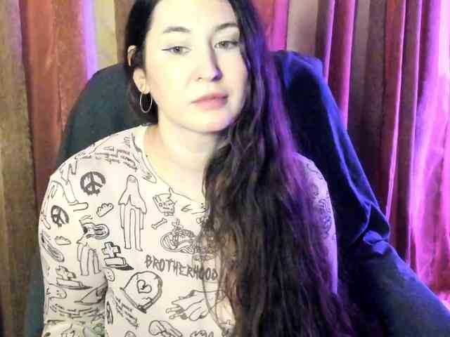 TemptingFable webcam