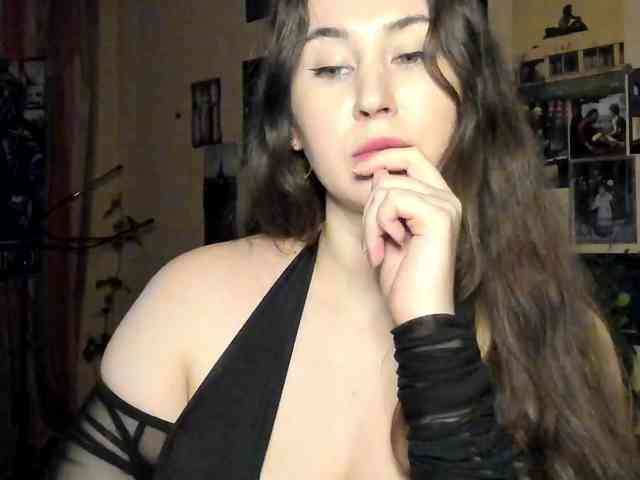 TemptingFable webcam