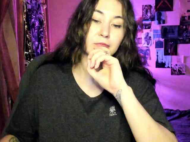 TemptingFable webcam