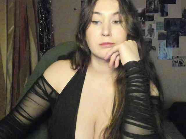 TemptingFable webcam