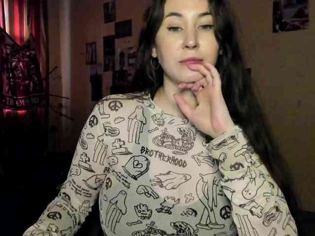 TemptingFable webcam