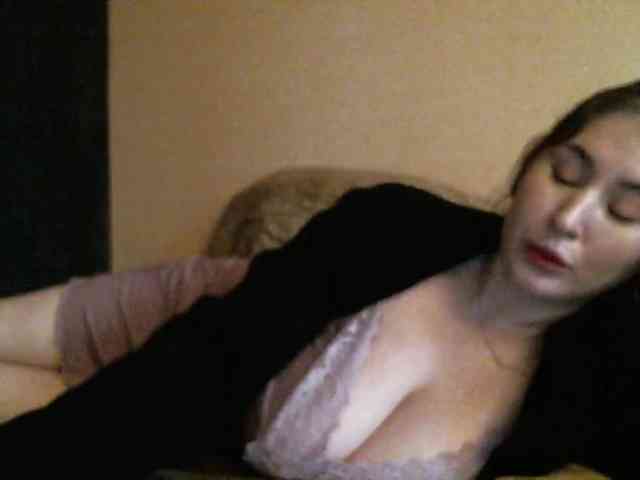 TemptingFable webcam