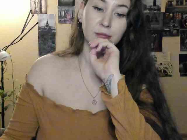 TemptingFable webcam