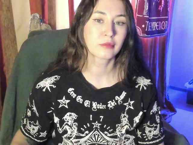 TemptingFable webcam