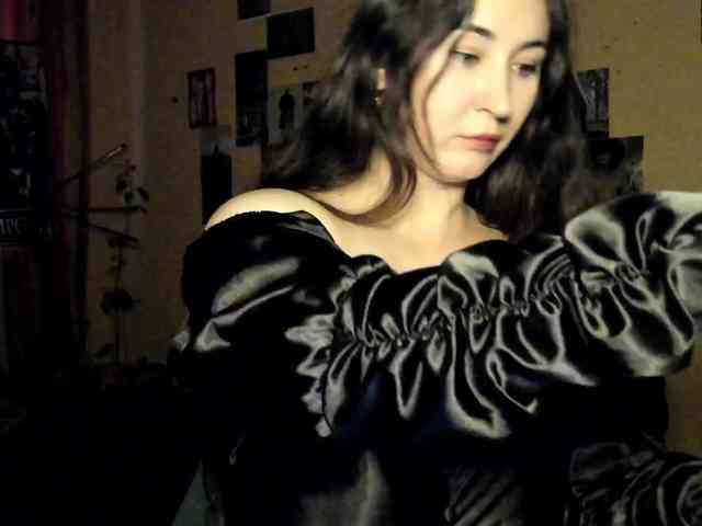 TemptingFable webcam