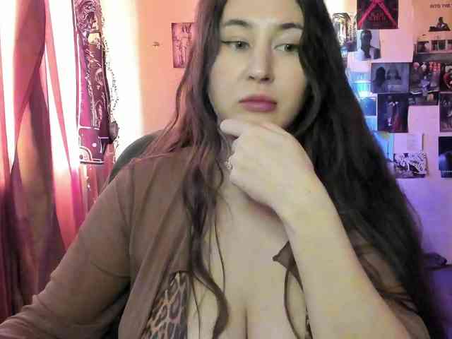 TemptingFable webcam