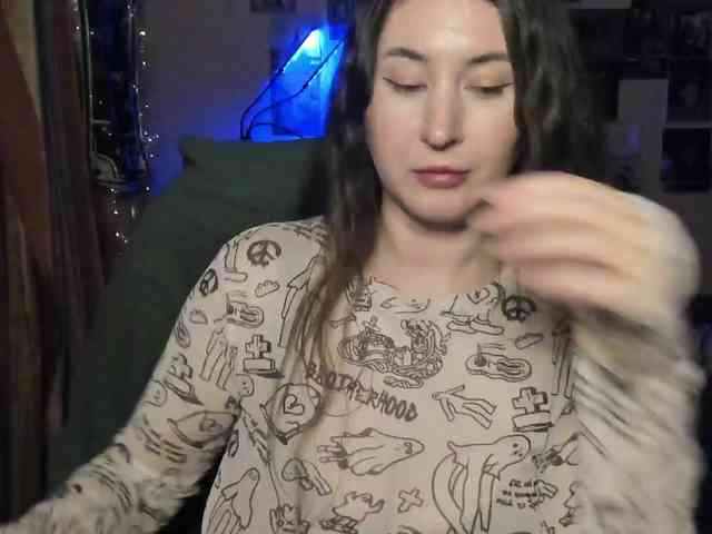 TemptingFable webcam