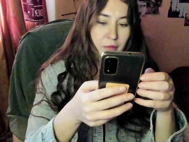 TemptingFable webcam