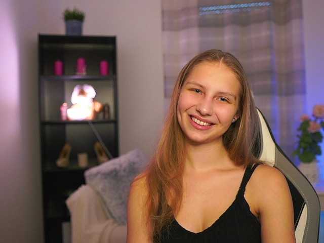 emmiemurray's BongaCams show and profile