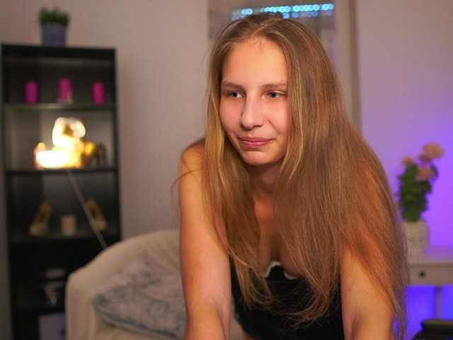 emmiemurray's BongaCams show and profile