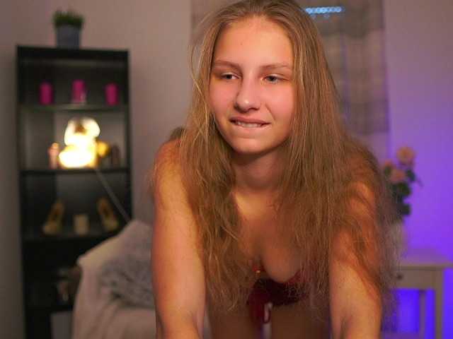 emmiemurray's BongaCams show and profile